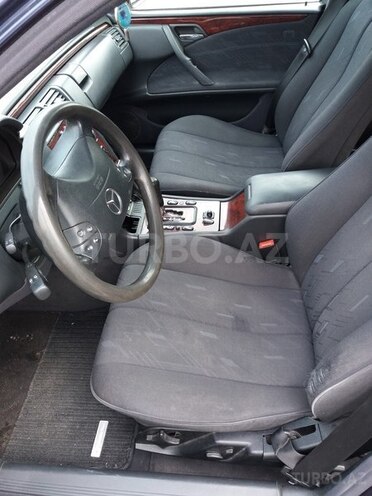 Mercedes E 220 1999, 400,000 km - 2.2 л - Sumqayıt