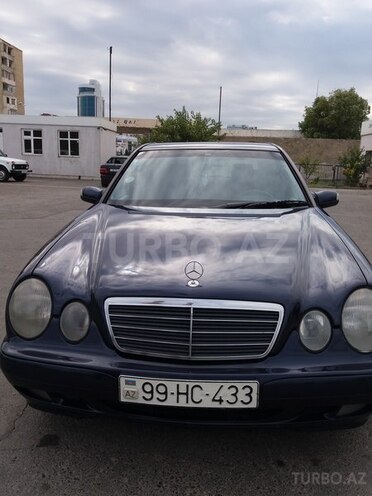Mercedes E 220 1999, 400,000 km - 2.2 л - Sumqayıt