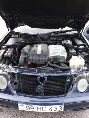 Mercedes E 220 1999, 400,000 km - 2.2 л - Sumqayıt