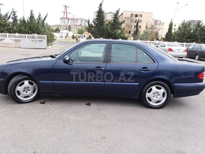 Mercedes E 220 1999, 400,000 km - 2.2 л - Sumqayıt