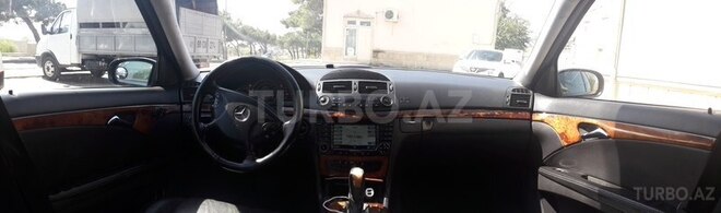 Mercedes E 220 2003, 300,000 km - 2.2 l - Bakı