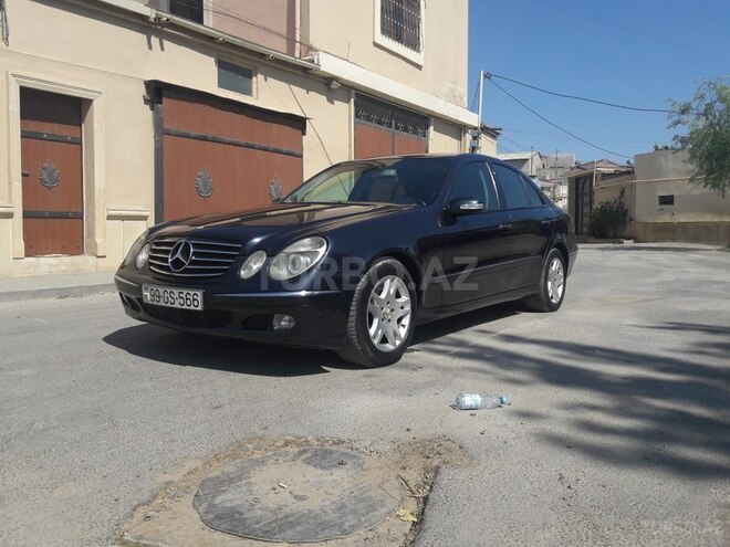 Mercedes E 220 2003, 300,000 km - 2.2 l - Bakı