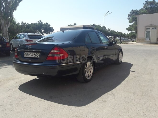 Mercedes E 220 2003, 300,000 km - 2.2 l - Bakı