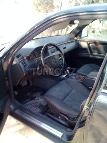 Mercedes E 230 1995, 227,144 km - 2.3 l - Bakı