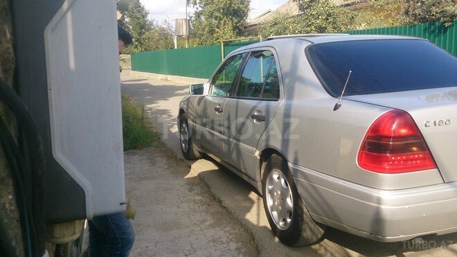 Mercedes C 180 1995, 30,000 km - 1.8 l - Masallı
