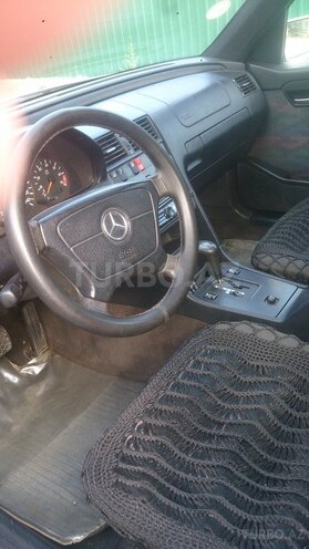 Mercedes C 180 1995, 30,000 km - 1.8 l - Masallı