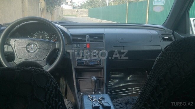 Mercedes C 180 1995, 30,000 km - 1.8 l - Masallı