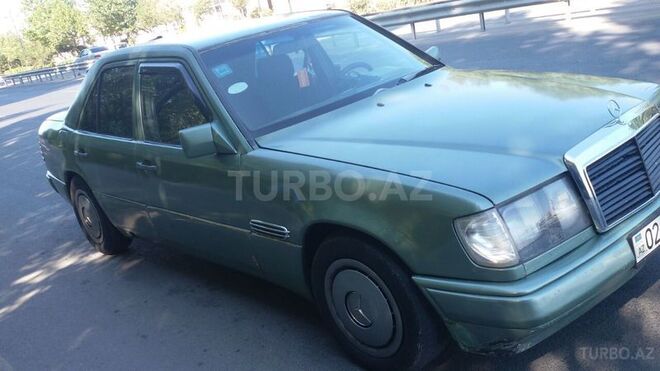 Mercedes E 230 1989, 410,000 km - 2.3 l - Bakı