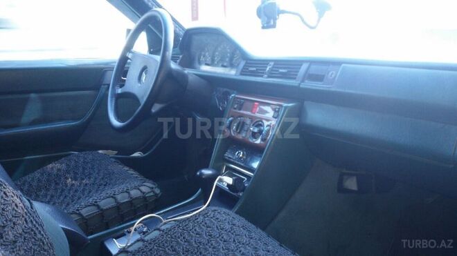 Mercedes E 230 1989, 410,000 km - 2.3 l - Bakı