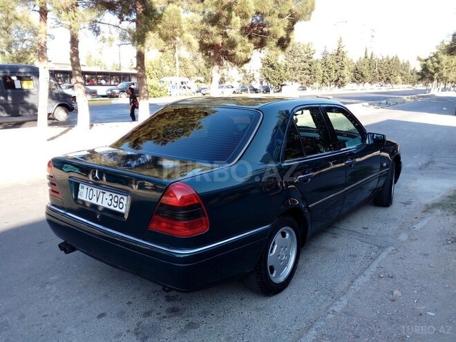 Mercedes C 230 1997, 290,000 km - 2.3 l - Sumqayıt
