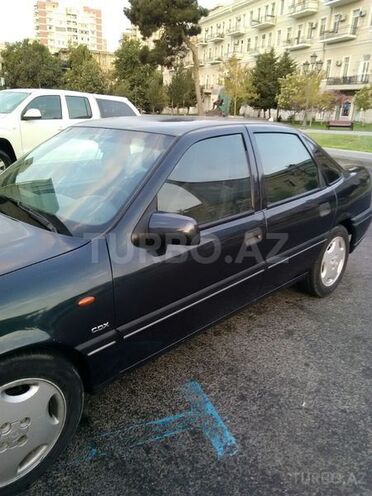 Opel Vectra 1995, 30,000 km - 2.0 л - Bakı