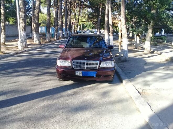 Mercedes C 180 1998, 210,000 km - 1.8 l - Sumqayıt