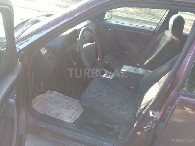 Mercedes C 180 1998, 210,000 km - 1.8 l - Sumqayıt