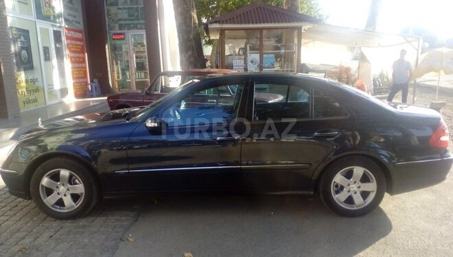 Mercedes E 240 2002, 185,000 km - 2.6 л - Bakı