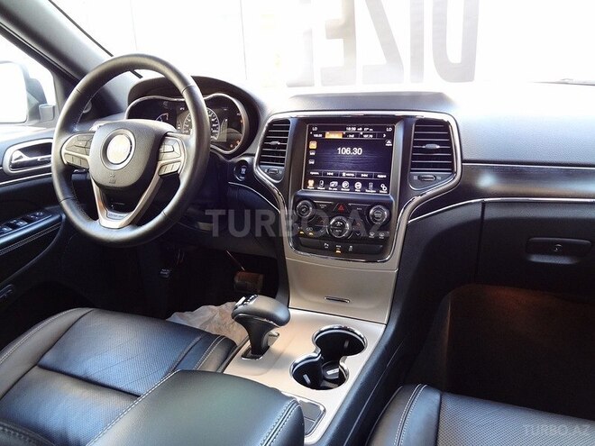 Jeep Grand Cherokee 2015, 64,000 km - 3.0 л - Bakı