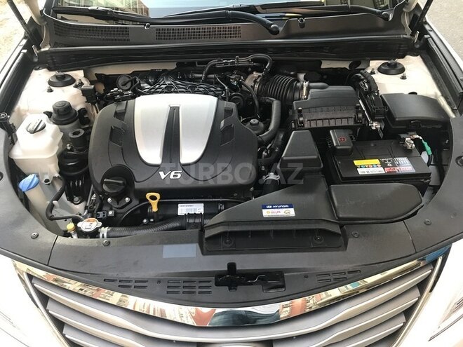 Hyundai Grandeur 2015, 10,500 km - 3.0 л - Bakı