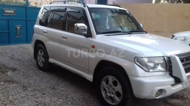 Mitsubishi Pajero io 2001, 152,000 km - 2.0 l - Bakı