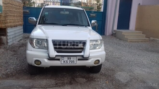 Mitsubishi Pajero io 2001, 152,000 km - 2.0 l - Bakı