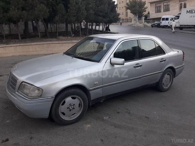 Mercedes C 230 1994, 136,000 km - 2.2 л - Bakı