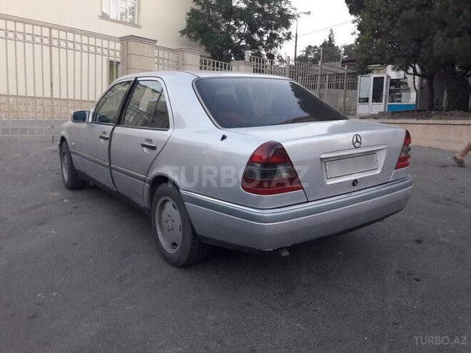 Mercedes C 230 1994, 136,000 km - 2.2 л - Bakı