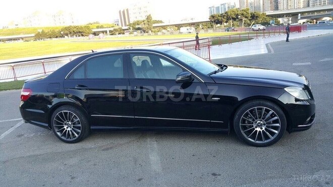 Mercedes E 220 2010, 149,000 km - 2.2 л - Bakı