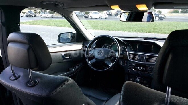 Mercedes E 220 2010, 149,000 km - 2.2 л - Bakı