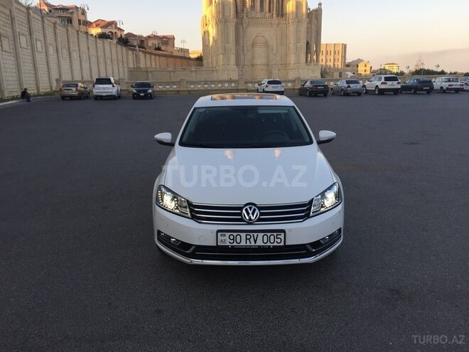 Volkswagen Passat 2014, 48,000 km - 1.8 l - Bakı