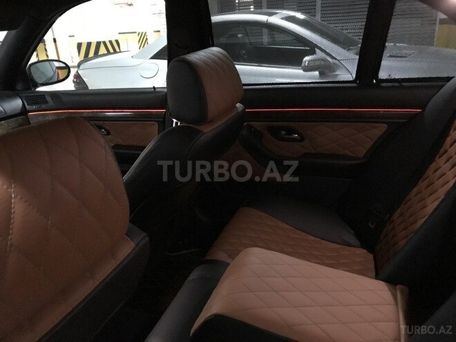 BMW 525 2002, 199,300 km - 2.5 l - Bakı