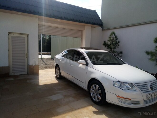 Volkswagen Passat 2005, 255,000 km - 2.0 л - Bakı
