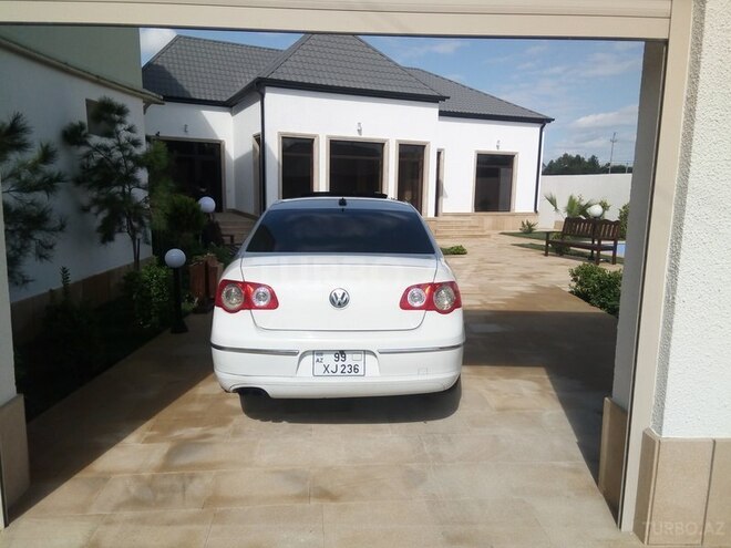 Volkswagen Passat 2005, 255,000 km - 2.0 л - Bakı