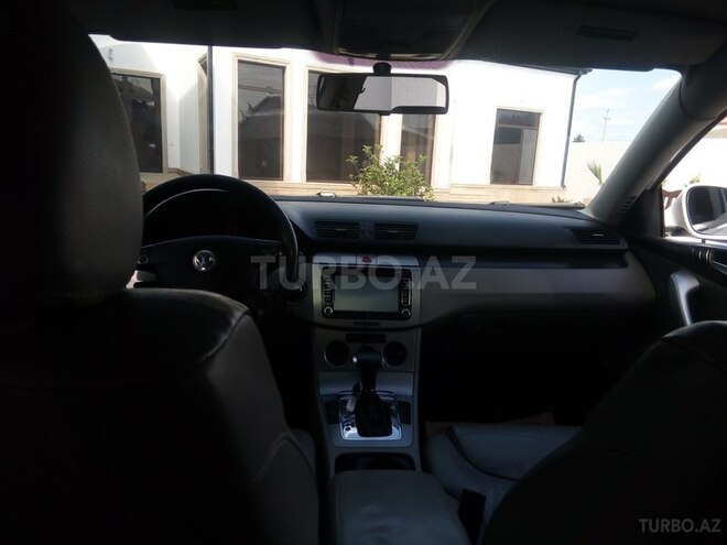 Volkswagen Passat 2005, 255,000 km - 2.0 л - Bakı