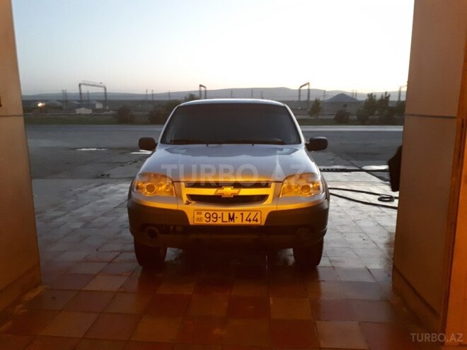 Chevrolet Niva 2012, 140,000 km - 1.7 л - Bakı