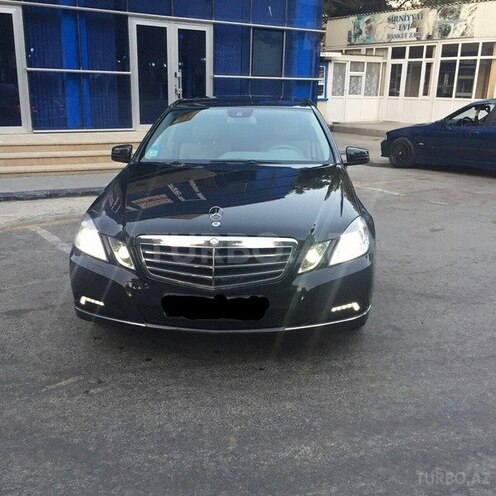 Mercedes E 250 2010, 90,000 km - 0.3 l - Bakı