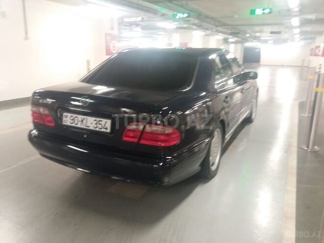 Mercedes E 320 1999, 300,000 km - 3.2 l - Bakı