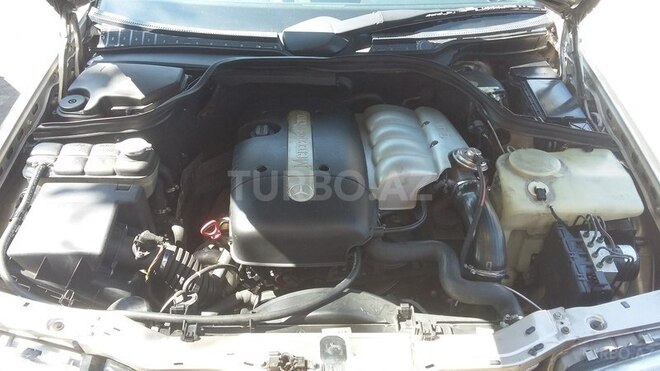 Mercedes C 220 2000, 314,200 km - 2.2 l - Bakı