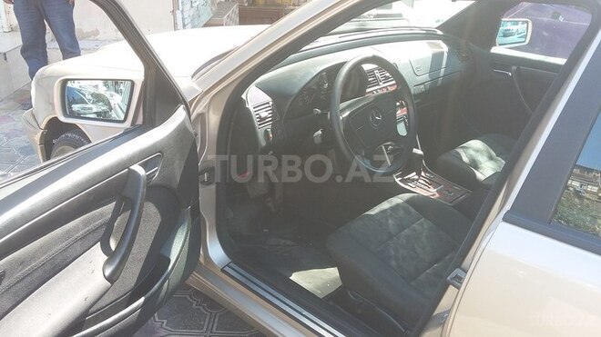 Mercedes C 220 2000, 314,200 km - 2.2 l - Bakı