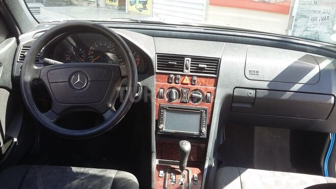 Mercedes C 220 2000, 314,200 km - 2.2 l - Bakı