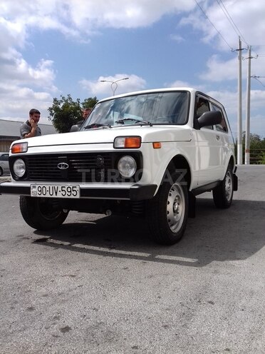 LADA (VAZ) Niva 2015, 24,488 km - 1.7 l - İsmayıllı