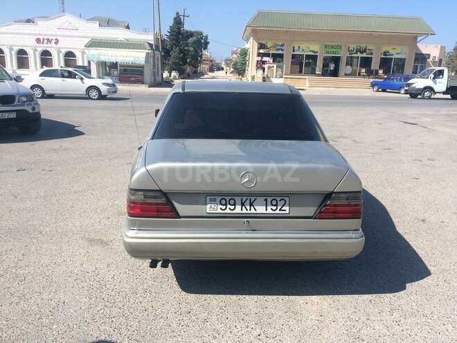 Mercedes E 230 1989, 464,973 km - 2.3 l - Bakı