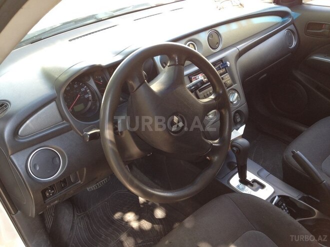 Mitsubishi Outlander 2002, 220,000 km - 2.4 l - Bakı