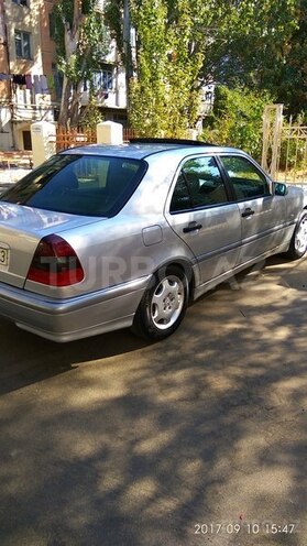 Mercedes C 200 2009, 340,000 km - 2.0 l - Bakı
