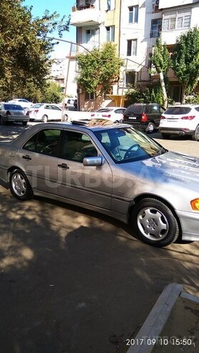 Mercedes C 200 2009, 340,000 km - 2.0 l - Bakı