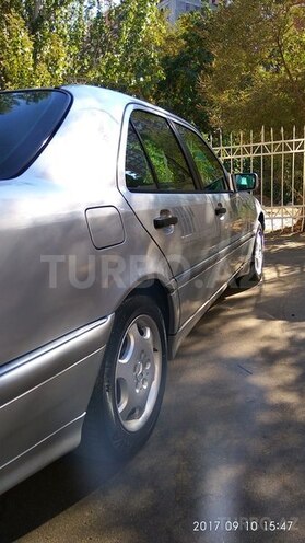 Mercedes C 200 2009, 340,000 km - 2.0 l - Bakı