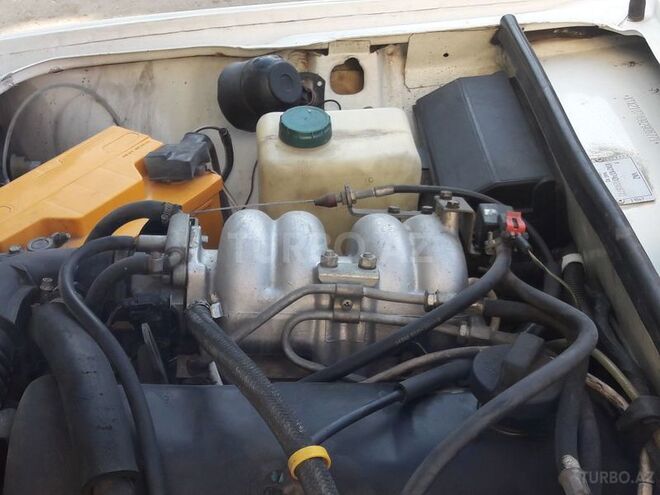 LADA (VAZ) 2107 2009, 177,000 km - 1.6 л - Bakı