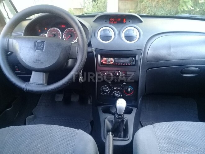 Iran Khodro Runna 2014, 138,000 km - 1.6 l - Bakı
