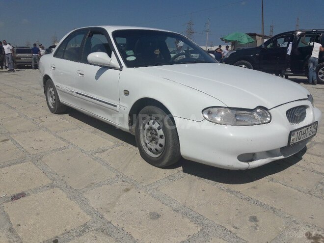 Hyundai Sonata 1998, 422,000 km - 2.0 l - Quba