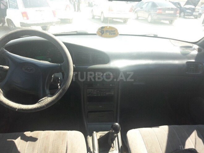 Hyundai Sonata 1998, 422,000 km - 2.0 l - Quba
