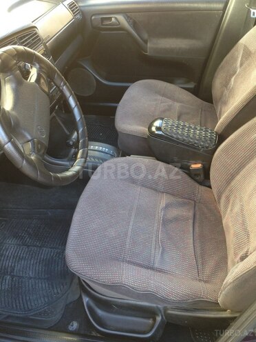Volkswagen Golf 1996, 232,189 km - 2.0 l - Bakı