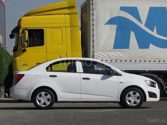 Chevrolet Aveo 2011, 153,000 km - 1.2 л - Gəncə