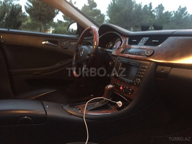 Mercedes  2007, 188,000 km - 5.0 l - Sumqayıt